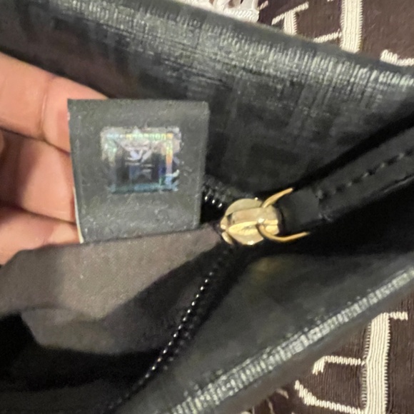 BLACK FENDI PURSE - Picture 10 of 11